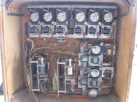 Inside Backbox
