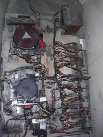 Inside Cabinet