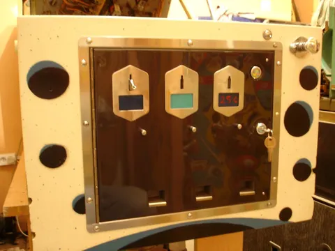 Cabinet - Front