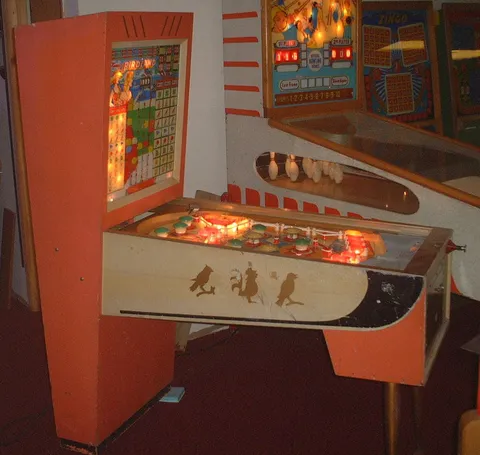 Cabinet - Left*