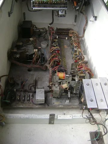 Inside Cabinet