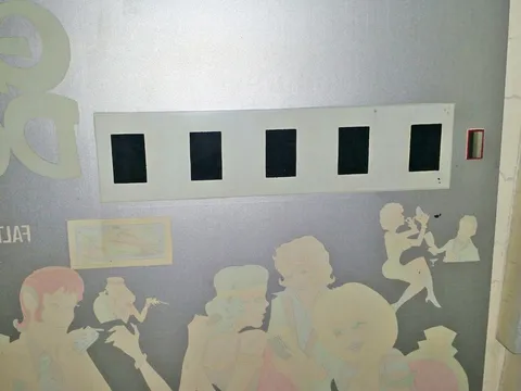 Backglass - Reverse - Detail