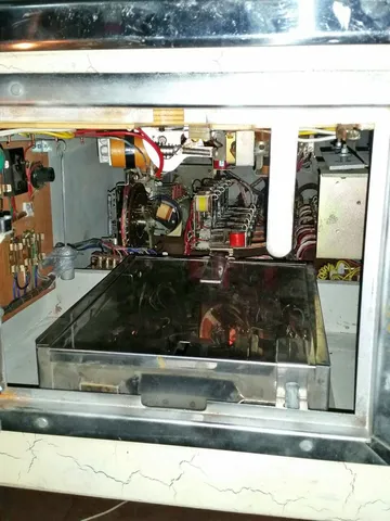 Inside Cabinet*