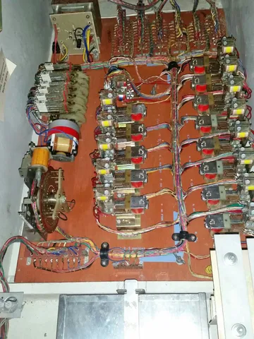 Inside Cabinet