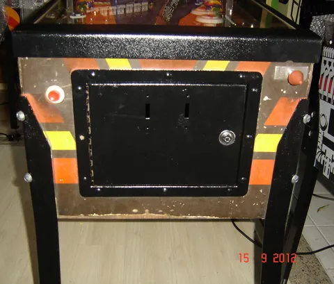 Cabinet - Front