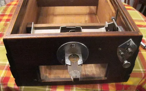 Cabinet - Front*