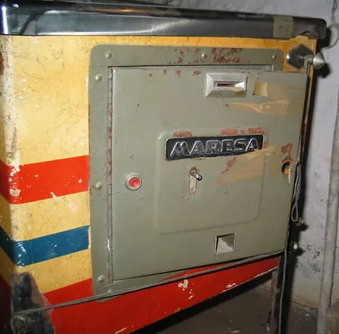 Cabinet - Front