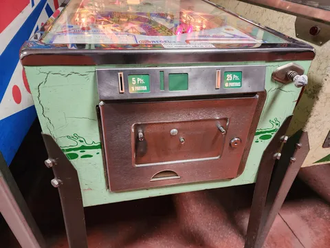 Cabinet - Front