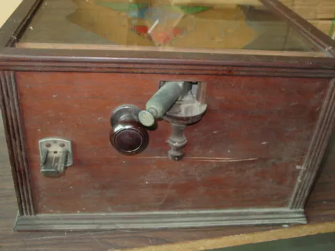 Cabinet - Front