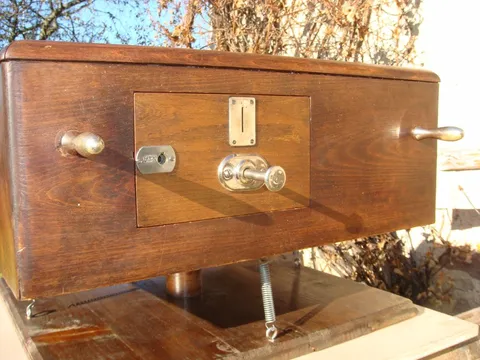 Cabinet - Front*