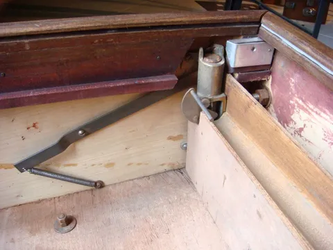 Ball Lift Mechanism
