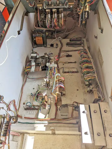 Inside Cabinet
