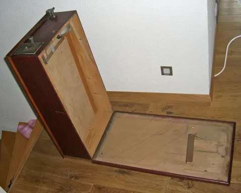 Inside Cabinet - Hinged Bottom Panel*