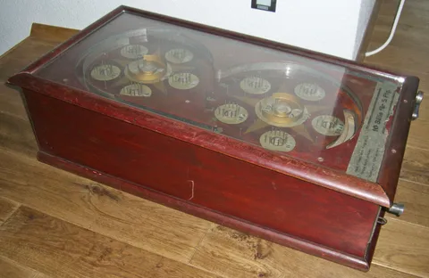 Cabinet - Left
