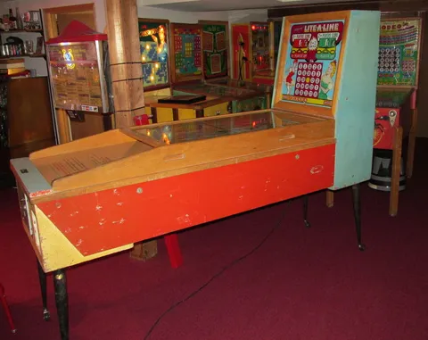 Cabinet - Right*