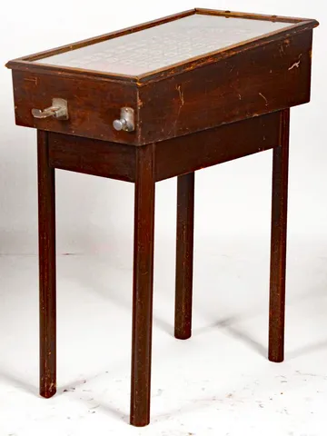 Cabinet - Right