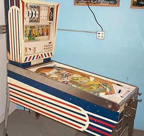 Cabinet - Left