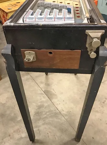 Cabinet - Front*