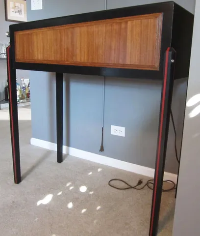 Cabinet - Right*