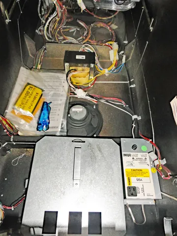 Inside Cabinet