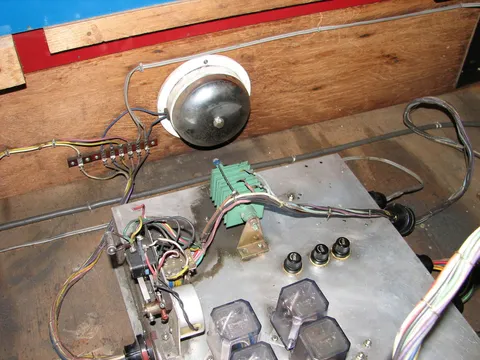 Inside Cabinet - Detail