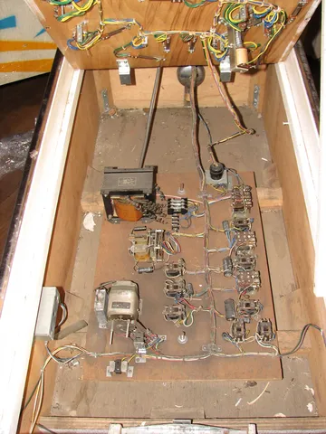 Inside Cabinet