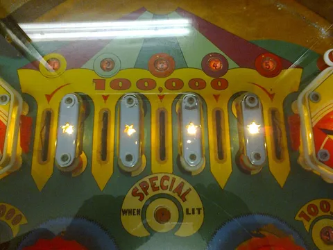 Playfield - Detail