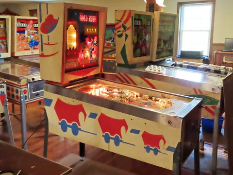 Cabinet - Left