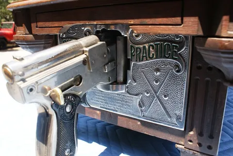 Cabinet - Front - Detail*