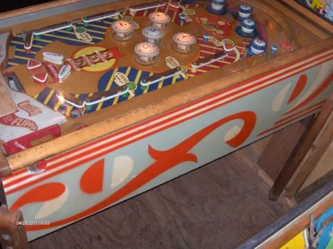 Cabinet - Right