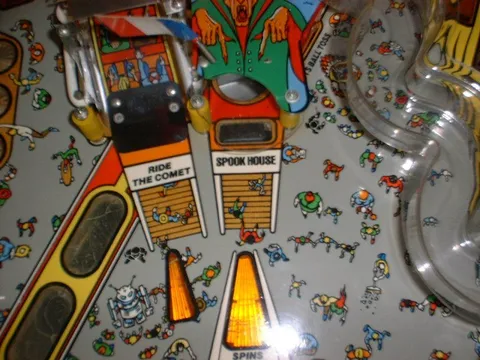 Playfield - Detail