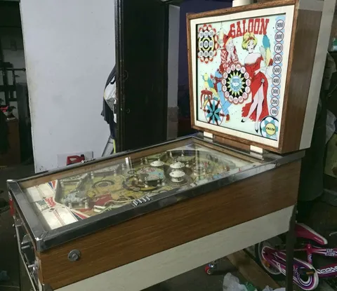 Cabinet - Right