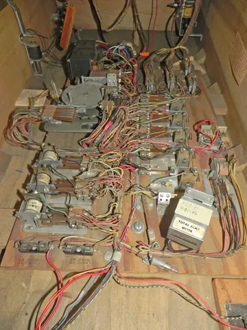 Inside Cabinet*