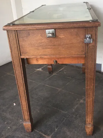Cabinet - Front