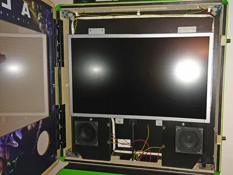 Inside Backbox