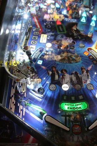 Illuminated Playfield - Detail