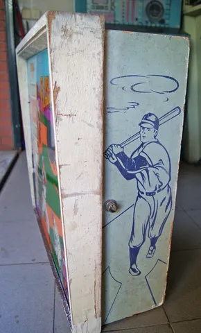 Backbox - Right