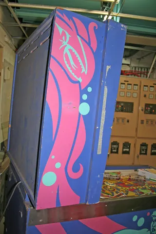 Backbox - Left*