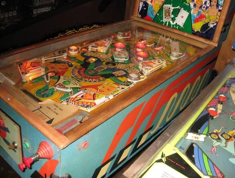 Cabinet - Right