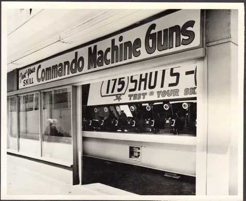 Ten Gun Commando Installation*