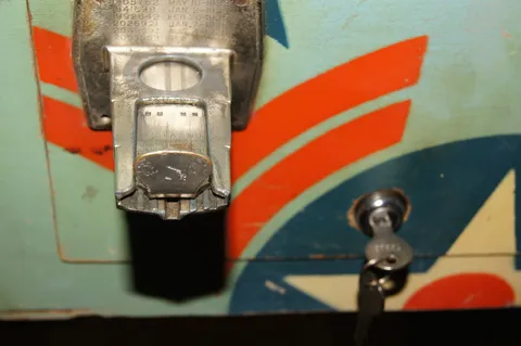 Cabinet - Coin Side
