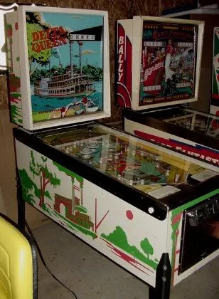 Cabinet - Left