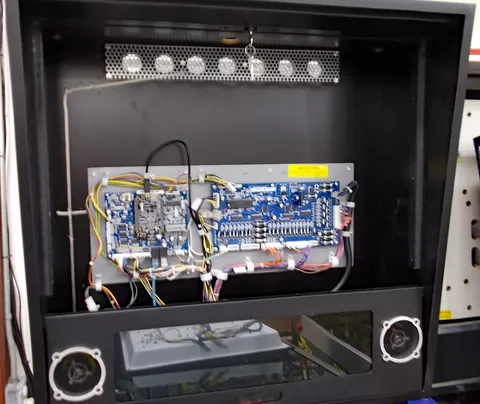 Inside Backbox