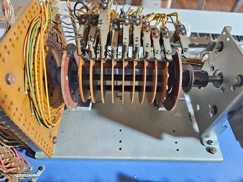Inside Cabinet - Control Unit Cams