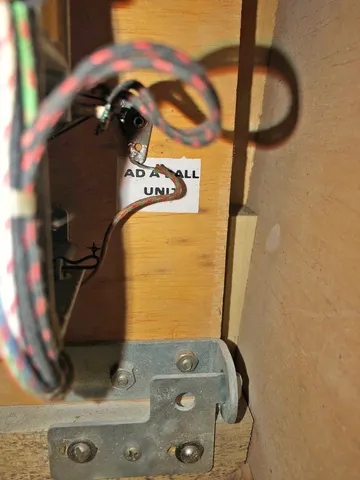 Inside Backbox - Detail