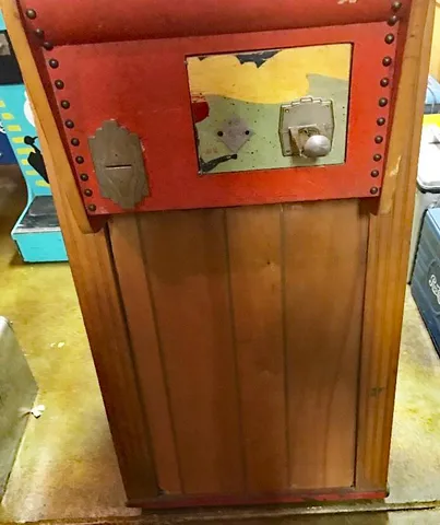 Cabinet - Front