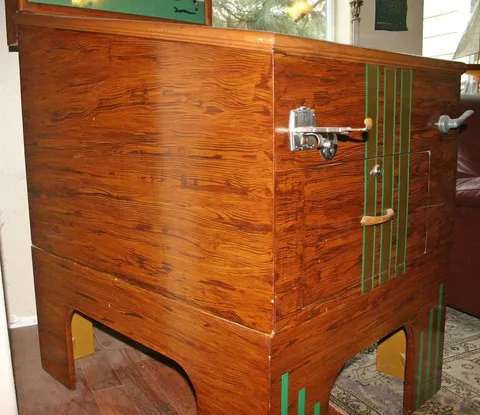 Cabinet - Left*