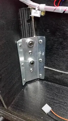 Inside Cabinet - Leg Mounting Bracket