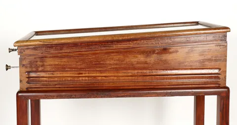Cabinet - Right*