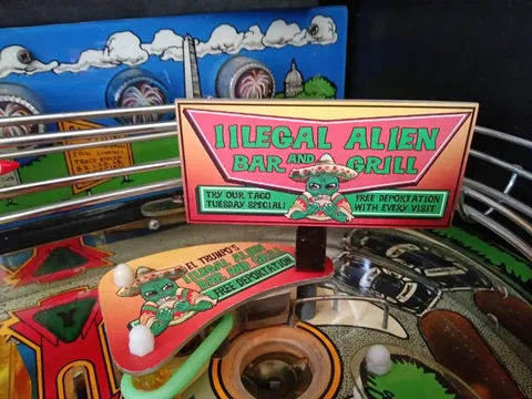Playfield - Detail